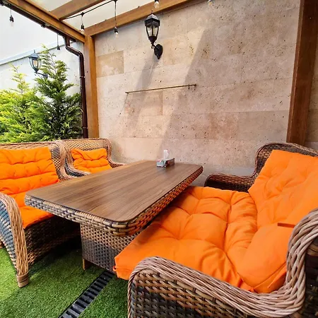 Holiday home Ultra сучасна з басейном та джакузі *